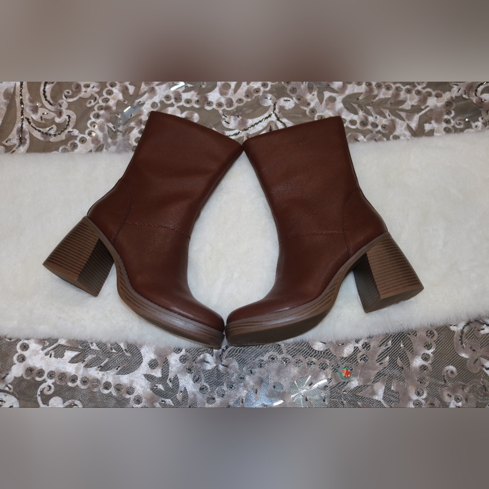 Sun + Stone Aleenn Dress Booties, Size 8.5M, Walnut
